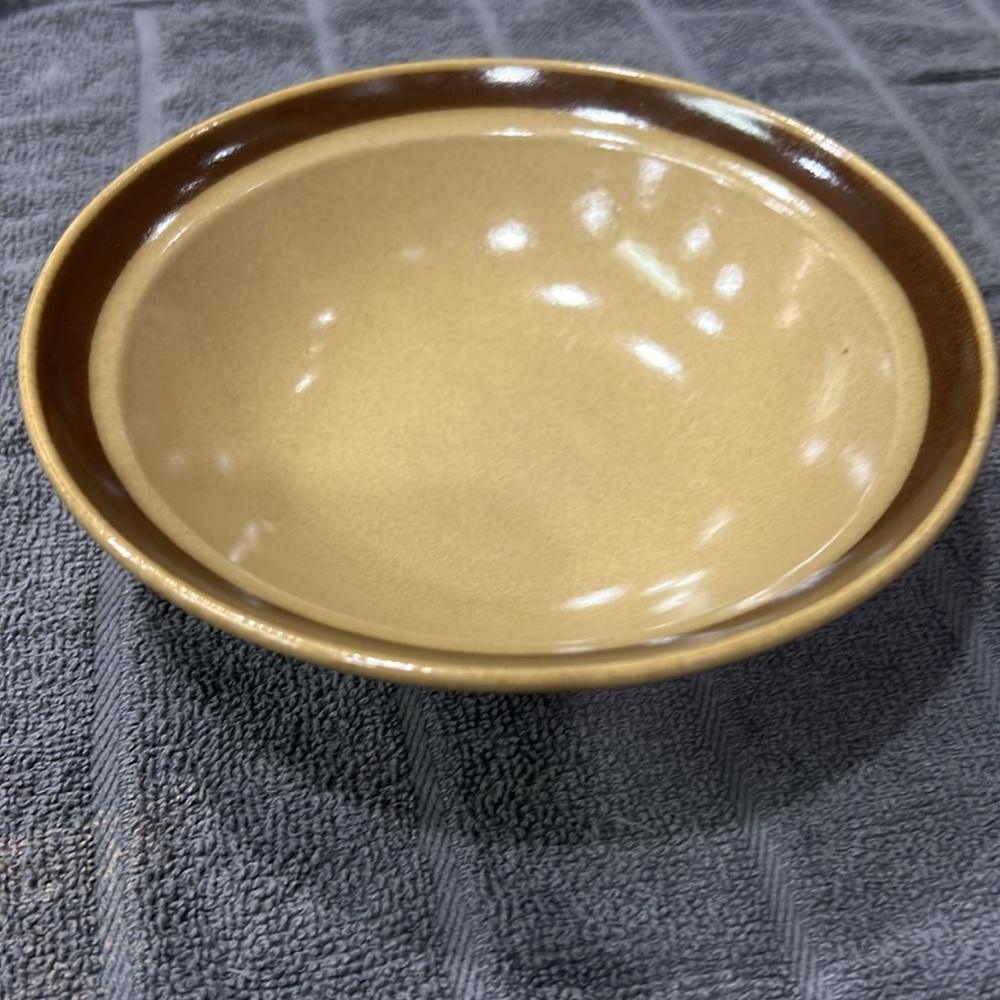 Hand painted Hearthside Stoneware Japan Brown Bowl with Dark Brown Trim - Picture 8 of 11